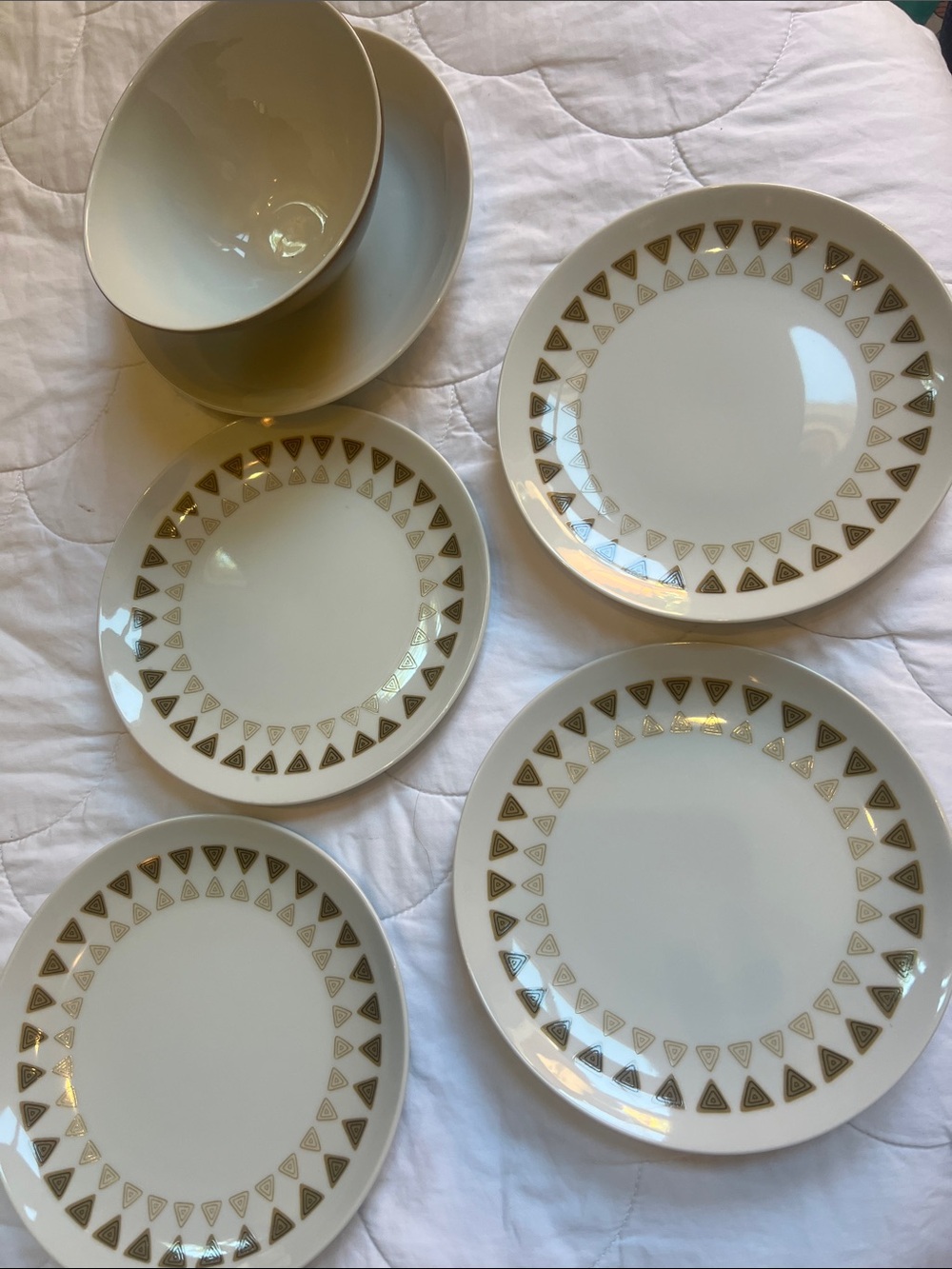 Mikasa Interlude fine china modern artsy tan brown triangles mixed lot